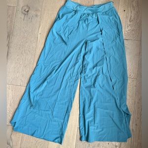 Halara High Waisted Side Pocket Ruffle Wide Leg Flowy Quick Dry Casual Pants